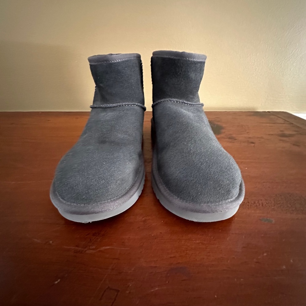 KOOLABURRA by UGG Women's Size 7 Ankle Boots Koola Mini II Stone Grey 1114851